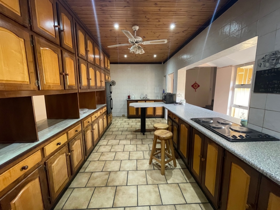6 Bedroom Property for Sale in Dan Pienaar Free State